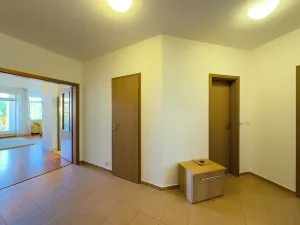 Pronájem bytu 3+kk, Praha - Libeň, Wichterlova, 84 m2