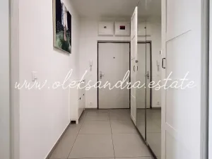 Prodej bytu 2+kk, Praha - Hloubětín, Saarinenova, 52 m2