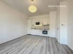 Pronájem bytu 2+kk, Praha - Michle, U plynárny, 44 m2