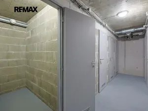 Pronájem bytu 2+kk, Plzeň, Pecháčkova, 47 m2