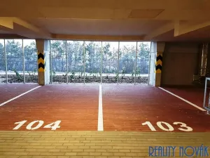 Pronájem bytu 2+kk, Praha - Štěrboholy, Kryšpínova, 60 m2