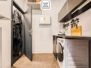 Prodej kanceláře, Praha - Smíchov, Pod Barvířkou, 73 m2
