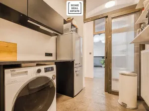 Prodej obchodního prostoru, Praha - Smíchov, Pod Barvířkou, 73 m2