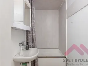 Pronájem bytu 1+1, Praha - Bohnice, Katovická, 56 m2