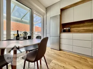 Pronájem bytu 2+kk, Praha - Libeň, U Balabenky, 53 m2