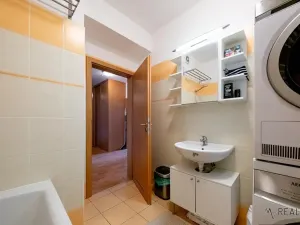 Pronájem bytu 2+kk, Ostrava, Kaminského, 63 m2