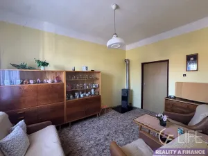 Prodej bytu 2+1, Kocbeře, 56 m2