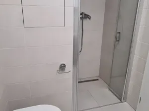 Pronájem bytu 1+kk, Praha - Hloubětín, Poděbradská, 32 m2