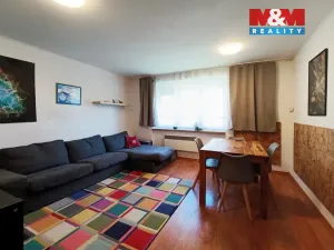 Pronájem bytu 3+1, Třeboň - Třeboň II, Táboritská, 62 m2