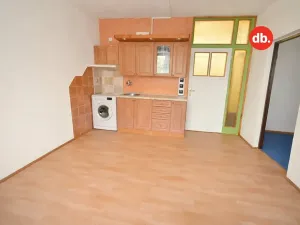 Pronájem bytu 1+1, Toužim, Sídliště, 38 m2