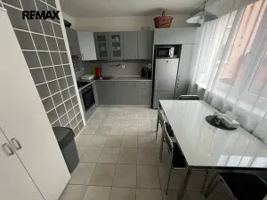 Prodej bytu 2+1, Uherské Hradiště, Štěpnická, 65 m2