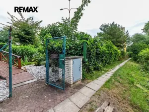 Prodej zahrady, Praha - Veleslavín, 742 m2