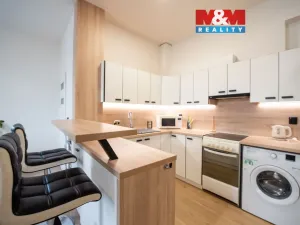 Pronájem bytu 1+kk, Hořice, Čsl. armády, 36 m2