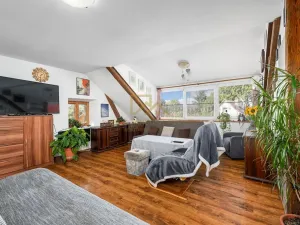 Prodej rodinného domu, Černá v Pošumaví, 210 m2