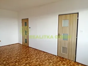 Pronájem bytu 2+1, Tábor, Moskevská, 57 m2