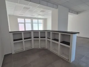 Pronájem obchodního prostoru, Kladno, Komenského, 96 m2