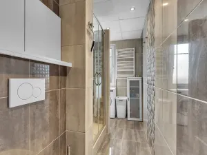 Pronájem bytu 3+1, Hradec Králové, Gagarinova, 58 m2