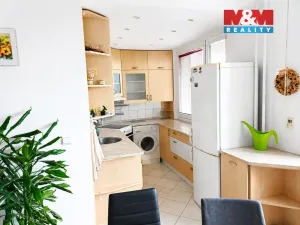 Pronájem bytu 3+kk, Praha - Libuš, V rohu, 82 m2