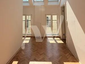 Pronájem bytu 3+kk, Praha - Nové Město, 28. října, 102 m2