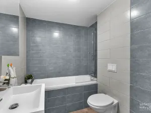 Pronájem bytu 3+kk, Lochenice, 103 m2