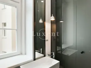 Pronájem bytu 4+kk, Praha - Vinohrady, náměstí Jiřího z Poděbrad, 107 m2