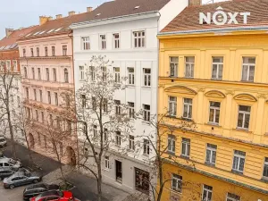 Pronájem bytu 2+kk, Praha - Vinohrady, Velehradská, 44 m2