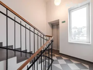 Prodej bytu 1+kk, Praha - Libeň, V zahradách, 26 m2