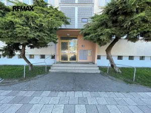 Pronájem bytu 2+1, Poděbrady, Alešova, 51 m2