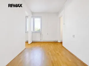 Prodej rodinného domu, Hrob, 158 m2