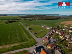 Prodej pozemku pro bydlení, Podluhy, 1040 m2