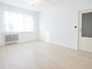Pronájem bytu 1+1, Pardubice, Erno Košťála, 36 m2