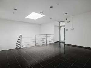 Pronájem kanceláře, Praha - Letňany, Veselská, 257 m2