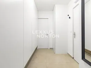 Pronájem bytu 2+kk, Praha - Staré Město, V kotcích, 70 m2