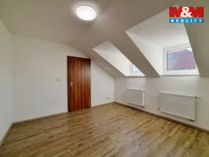 Pronájem bytu 1+1, Františkovy Lázně, 34 m2