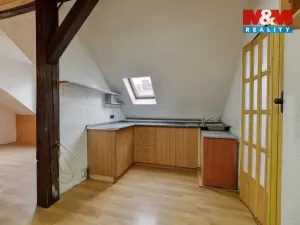 Prodej bytu 2+1, Aš, Studentská, 92 m2