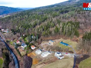 Prodej pozemku pro bydlení, Jince, 2093 m2