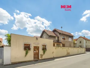 Prodej obchodního prostoru, Kladno - Kročehlavy, Vrchlického, 163 m2