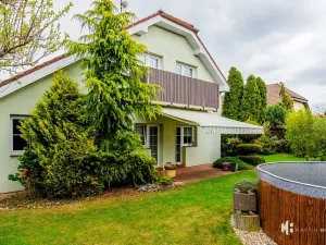 Prodej rodinného domu, Měšice, Na Rejdišti, 237 m2