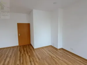 Pronájem bytu 3+kk, Ostrava, Hollarova, 85 m2