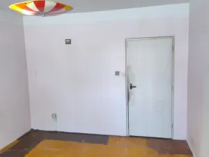 Prodej bytu 3+1, Ryžoviště, nám. Míru, 80 m2