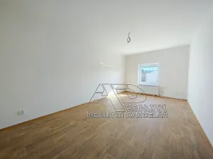 Pronájem bytu 2+kk, České Budějovice, 44 m2
