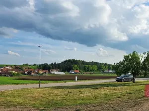 Prodej pole, Tvarožná, 1232 m2