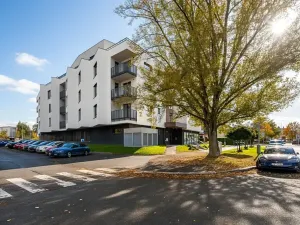 Pronájem bytu 1+kk, Praha, Milánská, 31 m2