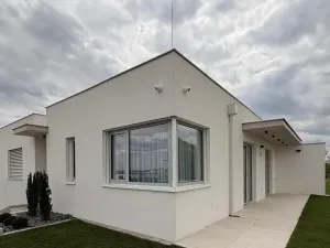Pronájem bytu 2+kk, Hajany, 50 m2