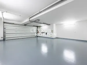 Pronájem rodinného domu, Praha - Dejvice, Hanzelkova, 280 m2