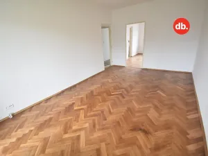 Prodej bytu 3+1, Karlovy Vary, Sokolovská, 71 m2