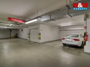 Prodej bytu 2+kk, Praha, Sazovická, 52 m2
