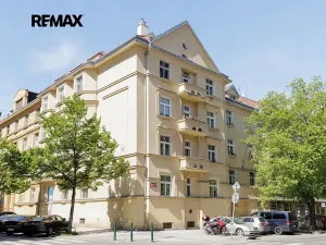 Prodej bytu 3+1, Praha - Bubeneč, Terronská, 91 m2