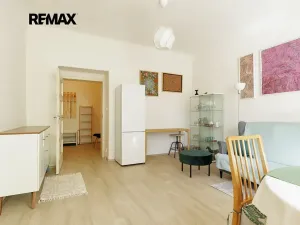 Prodej bytu 3+1, Praha - Bubeneč, Terronská, 91 m2