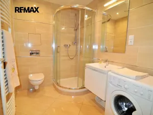 Pronájem bytu 1+kk, Praha - Zličín, Sazovická, 35 m2